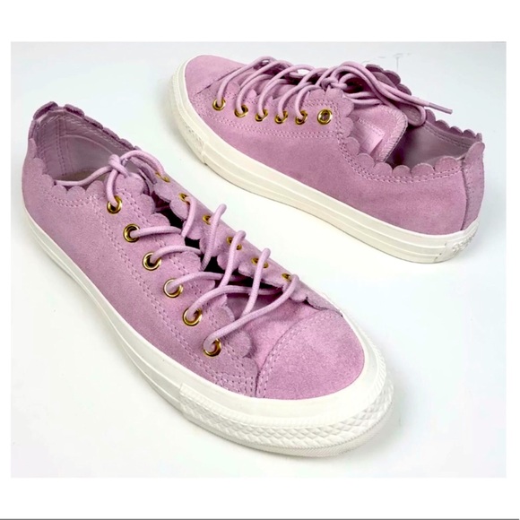 CONVERSE PINK SCALLOPED LACE UP SNEAKERS SIZE 7 - Picture 2 of 4